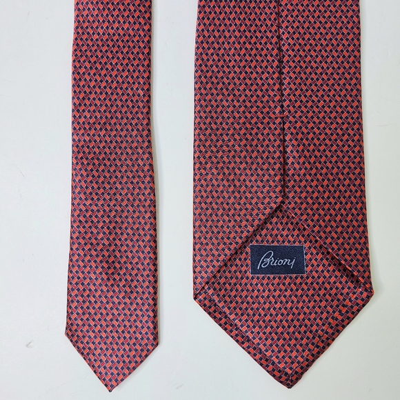 Brioni Handmade Geometric Printed Woven Silk Tie - Picture 4 of 9